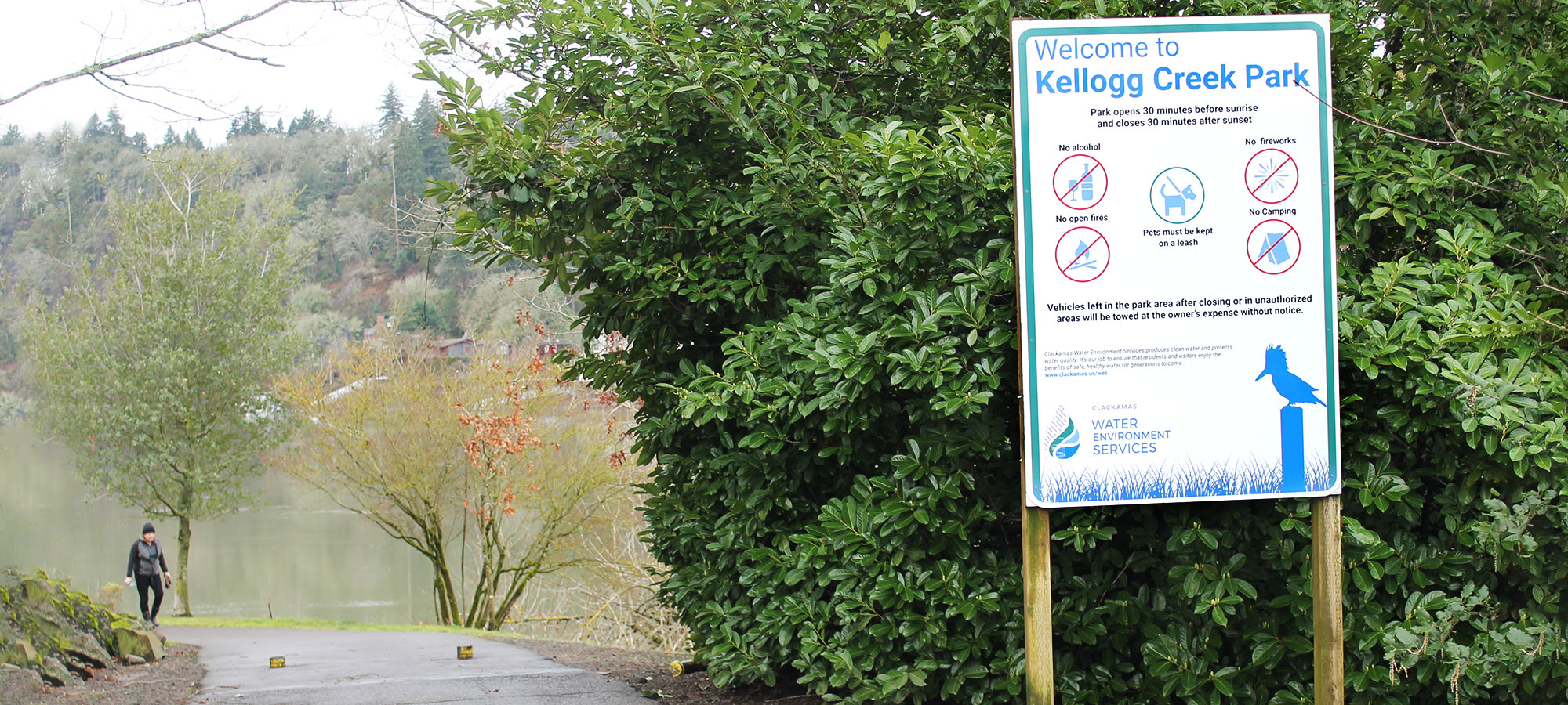 Sign to Kellogg Creek Park