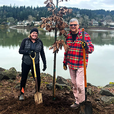 People planting trees