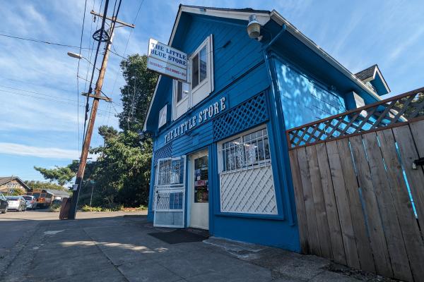 Exterior of convenience store